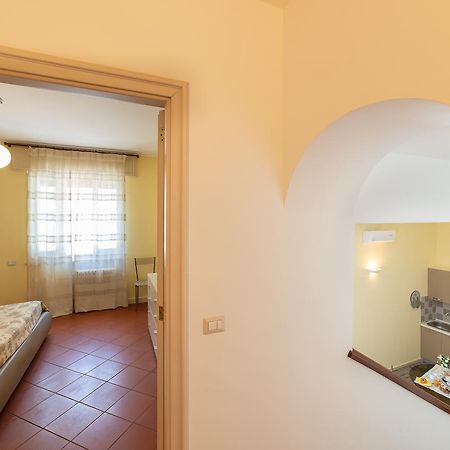 Villa Domus Salento Suites & Rooms Con Parcheggio Privato In Loco Lecce Exteriör bild