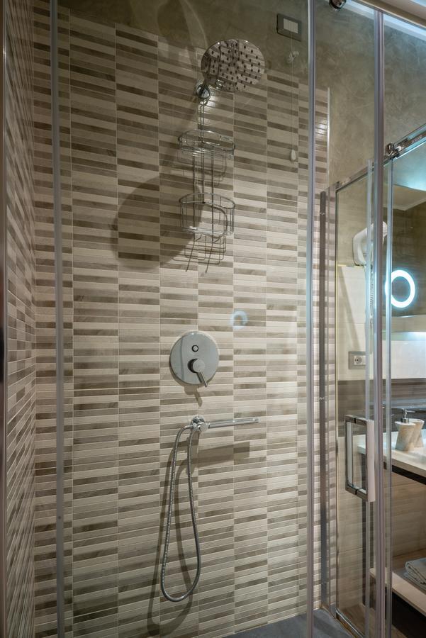 Villa Domus Salento Suites & Rooms Con Parcheggio Privato In Loco Lecce Exteriör bild