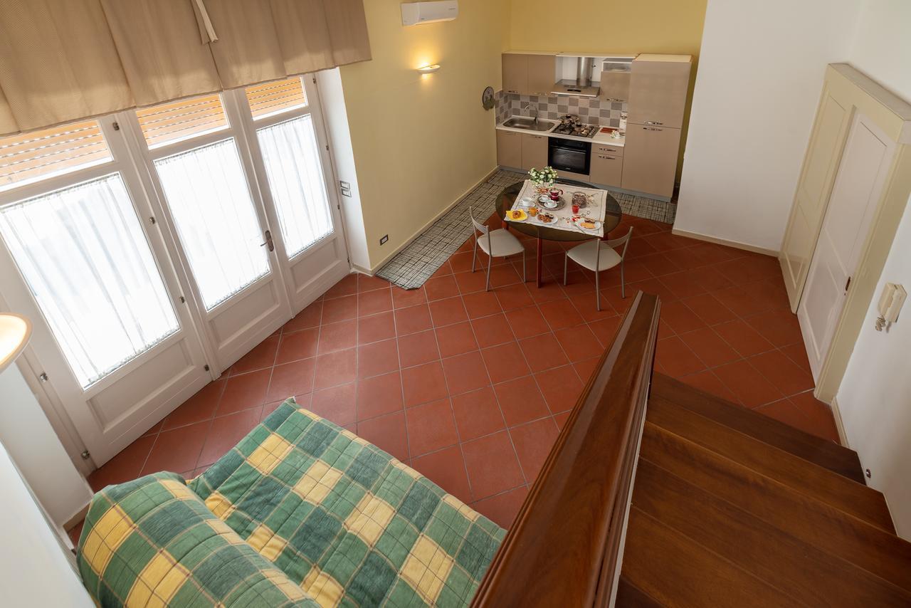 Villa Domus Salento Suites & Rooms Con Parcheggio Privato In Loco Lecce Exteriör bild